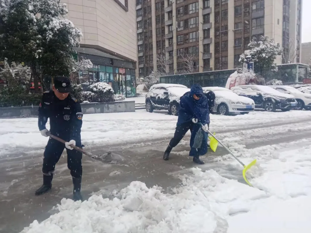 振升保安集团为各业主出行保驾护航