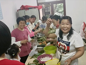 集团振宏物业驻御珑公馆项目举办“粽香...