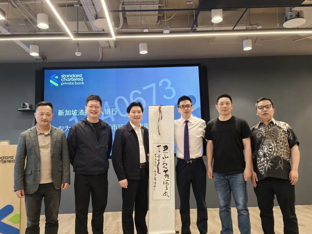 集团领导带队赴新加坡开展经贸考察交流